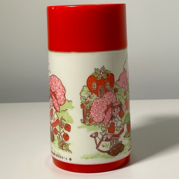 Vintage 1980 American Greetings Corp Aladdin Strawberry Shortcake Thermos - Picture 2 of 16